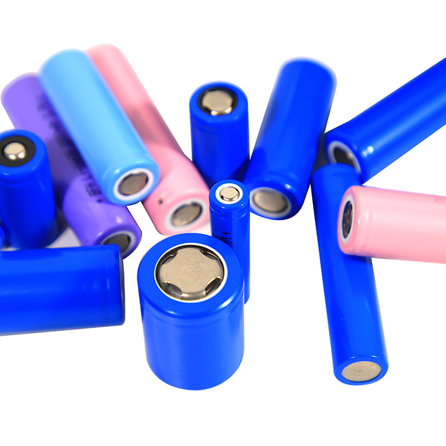 CYLINDRICAL LITHIUM CELLS 